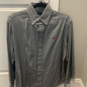 Southern Marsh houndstooth button down. Worn once. Size M. Great condition